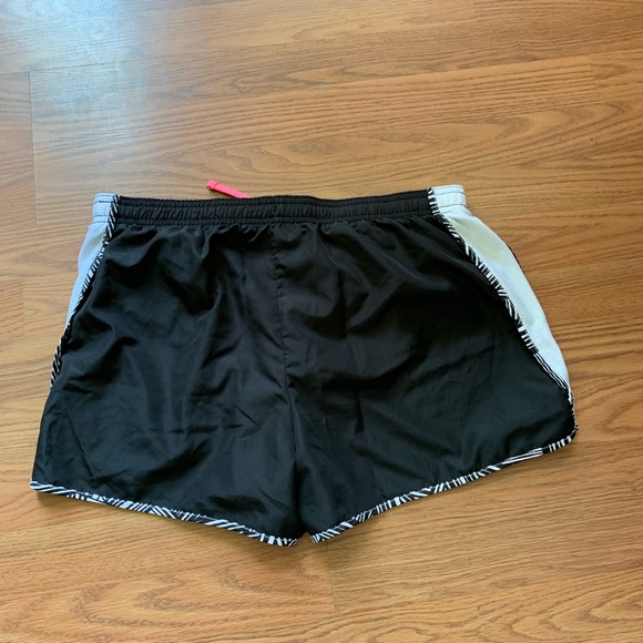 Swim shorts/ Workout shorts - Picture 2 of 3
